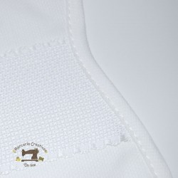 Babero para bordar blanco